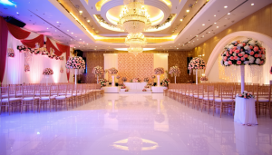 découvrez combien coûte un wedding planner en 2025 : notre guide complet détaille les tarifs, les différents forfaits, et vous aide à estimer le budget pour organiser votre mariage sereinement.